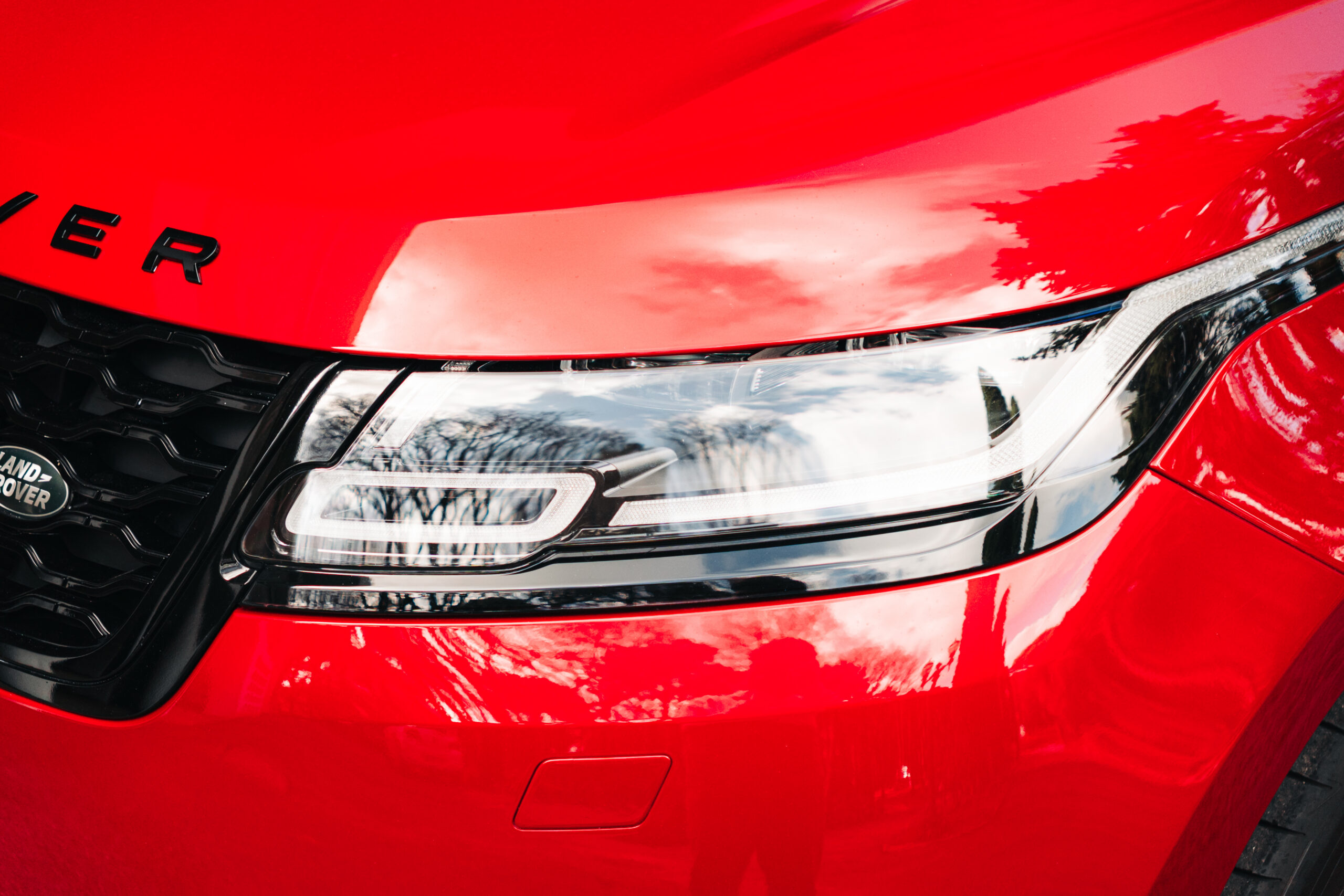 Land Rover Range Rover Velar 2.0 P400e AWD R-Dynamic