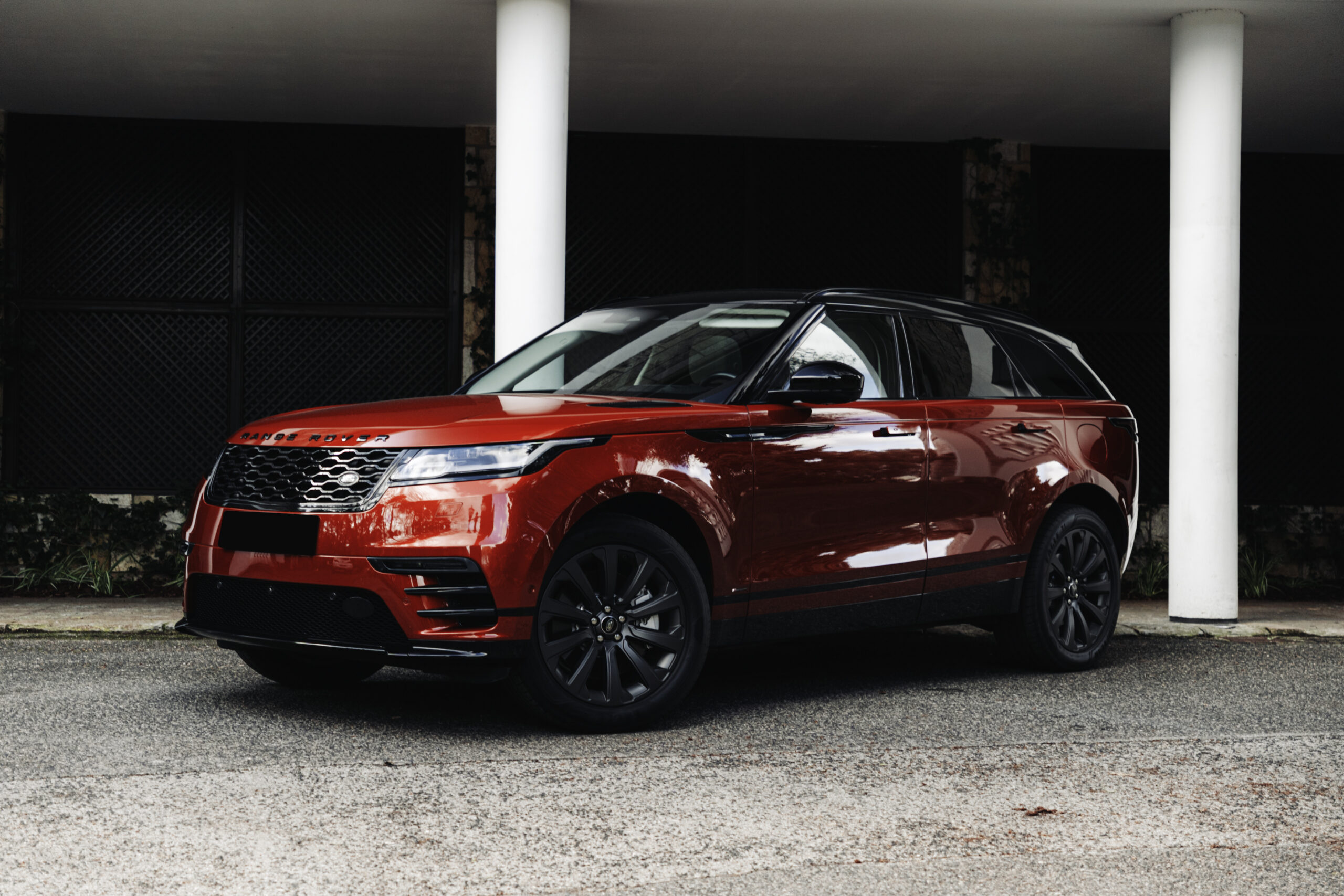 Land Rover Range Rover Velar 2.0 P400e AWD R-Dynamic