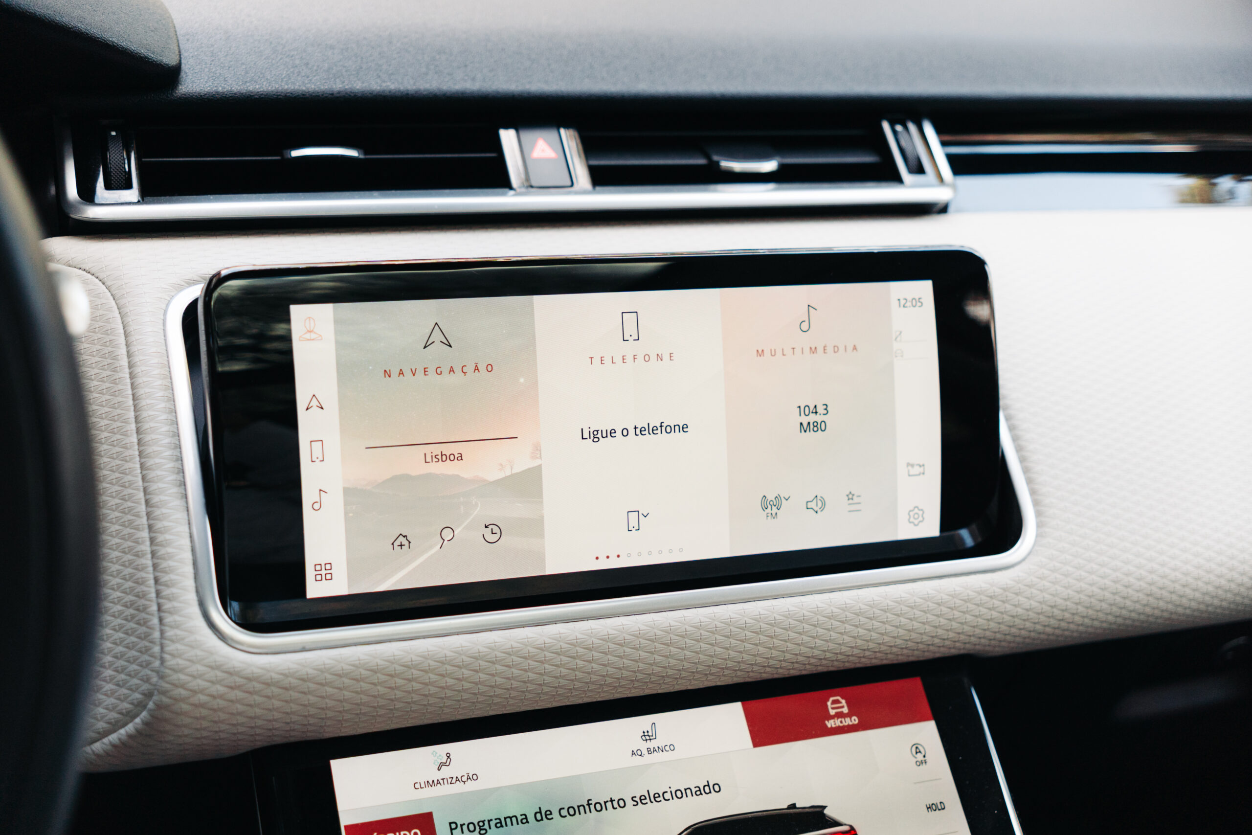 Land Rover Range Rover Velar 2.0 P400e AWD R-Dynamic