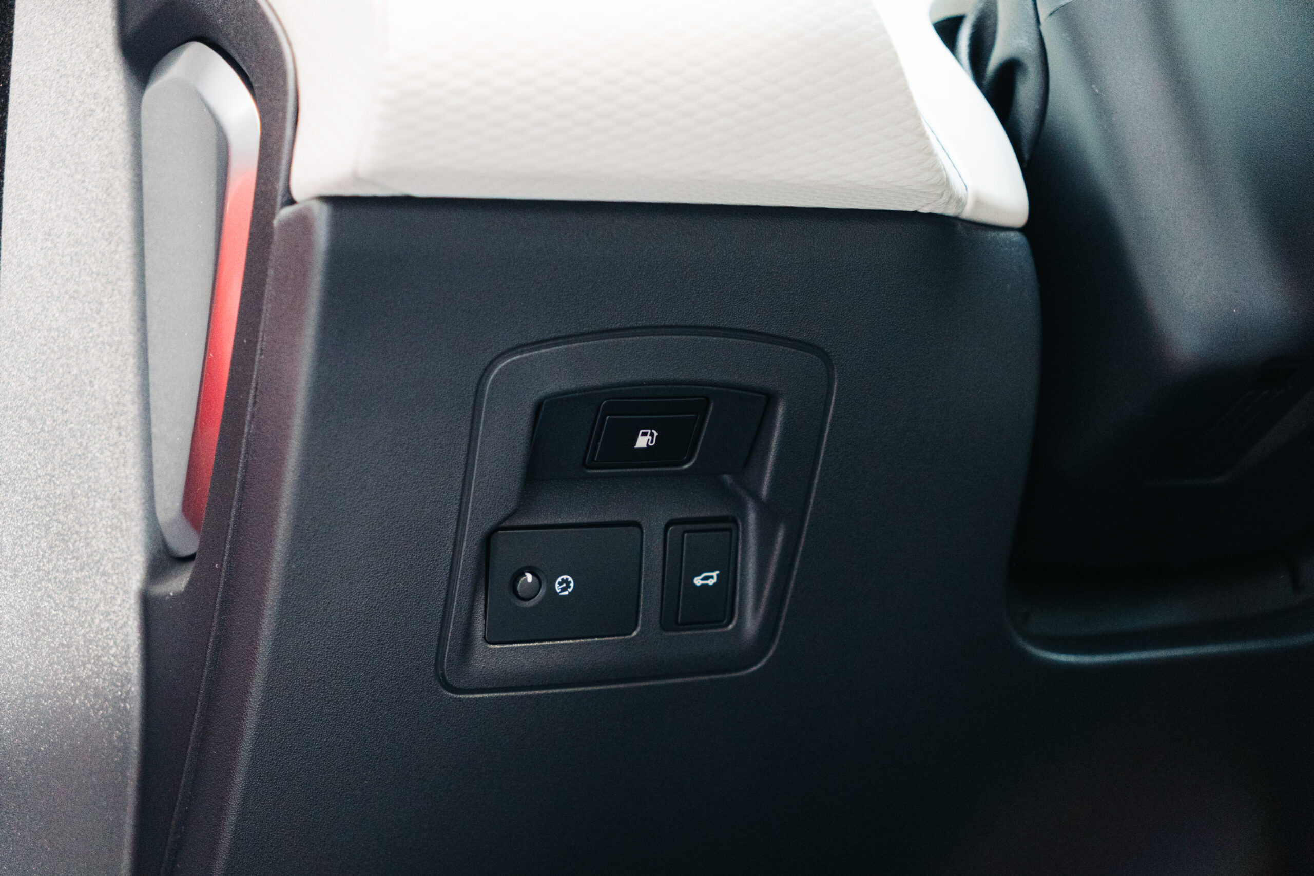 Land Rover Range Rover Velar 2.0 P400e AWD R-Dynamic