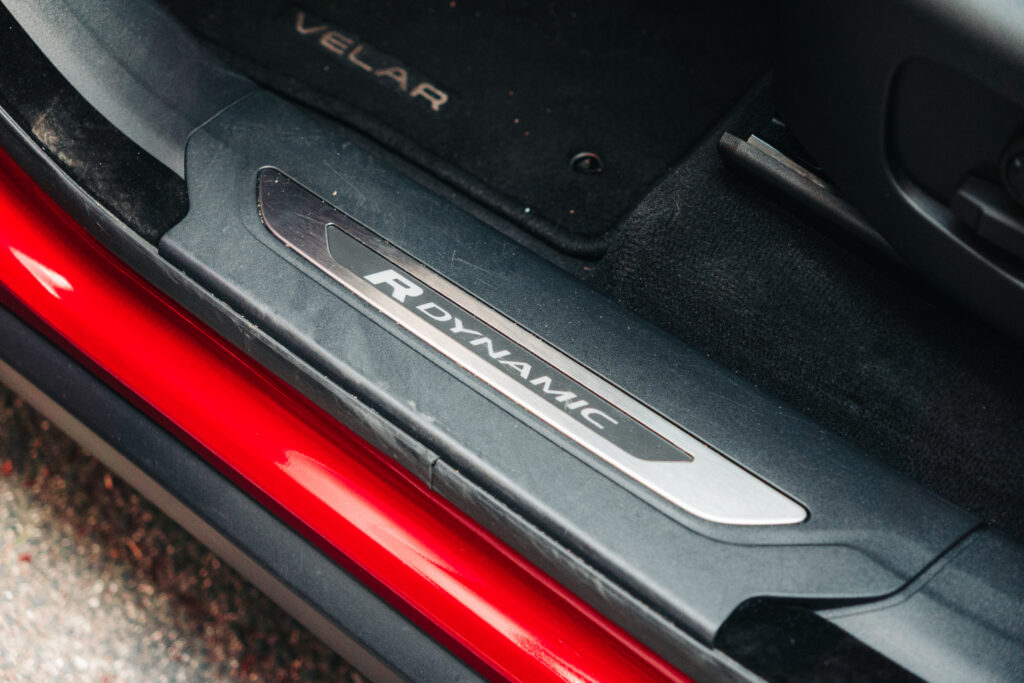 Land Rover Range Rover Velar 2.0 P400e AWD R-Dynamic