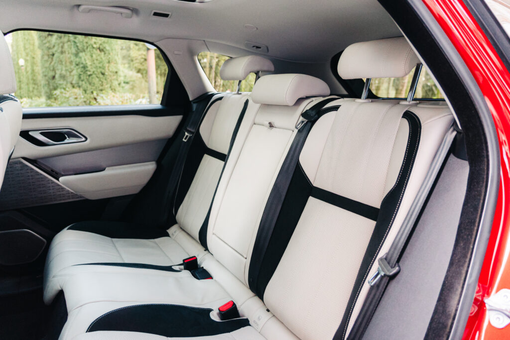 Land Rover Range Rover Velar 2.0 P400e AWD R-Dynamic