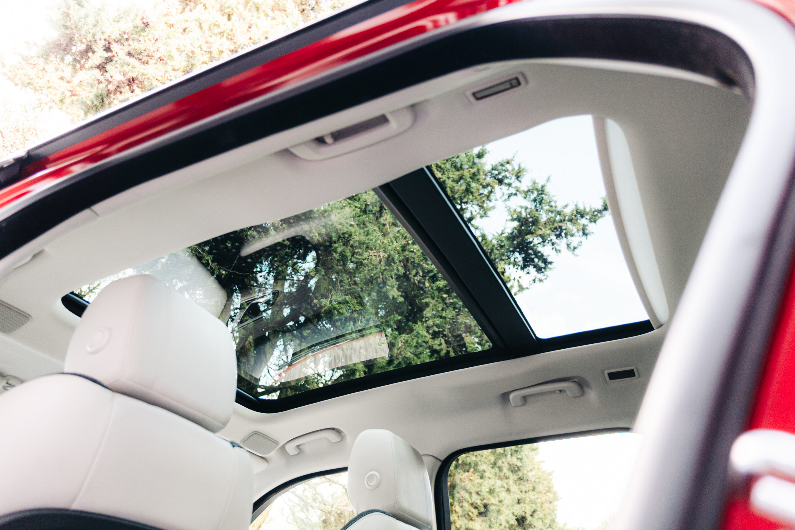 Land Rover Range Rover Velar 2.0 P400e AWD R-Dynamic