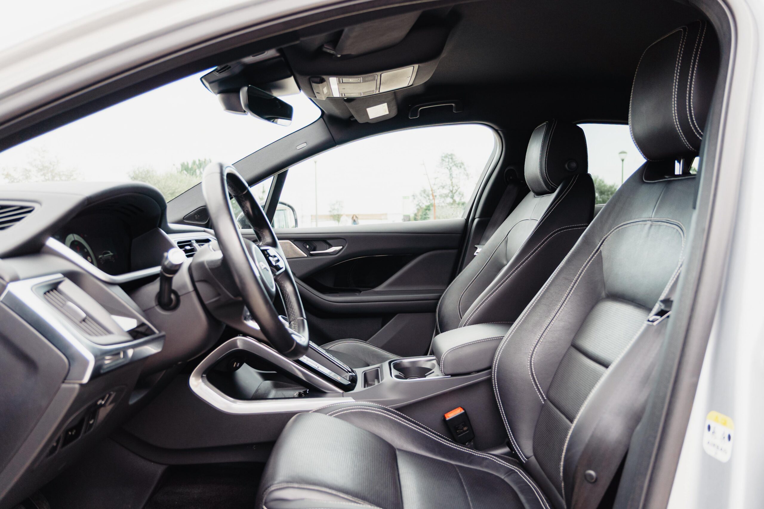 Jaguar I-Pace EV400 AWD R-DYNAMIC SE