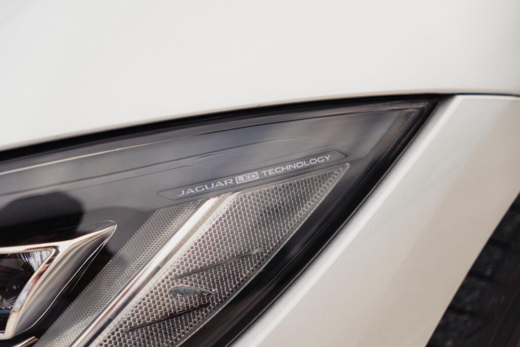 Jaguar I-Pace EV400 AWD R-DYNAMIC SE