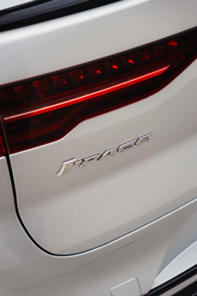 Jaguar I-Pace EV400 AWD R-DYNAMIC SE