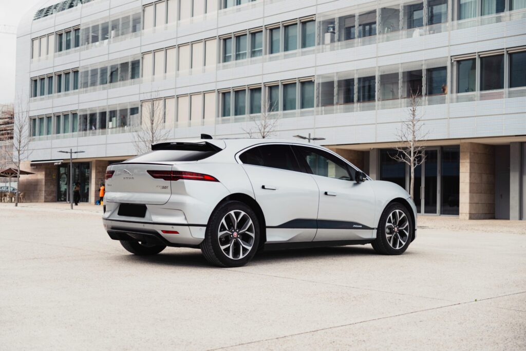 Jaguar I-Pace EV400 AWD R-DYNAMIC SE