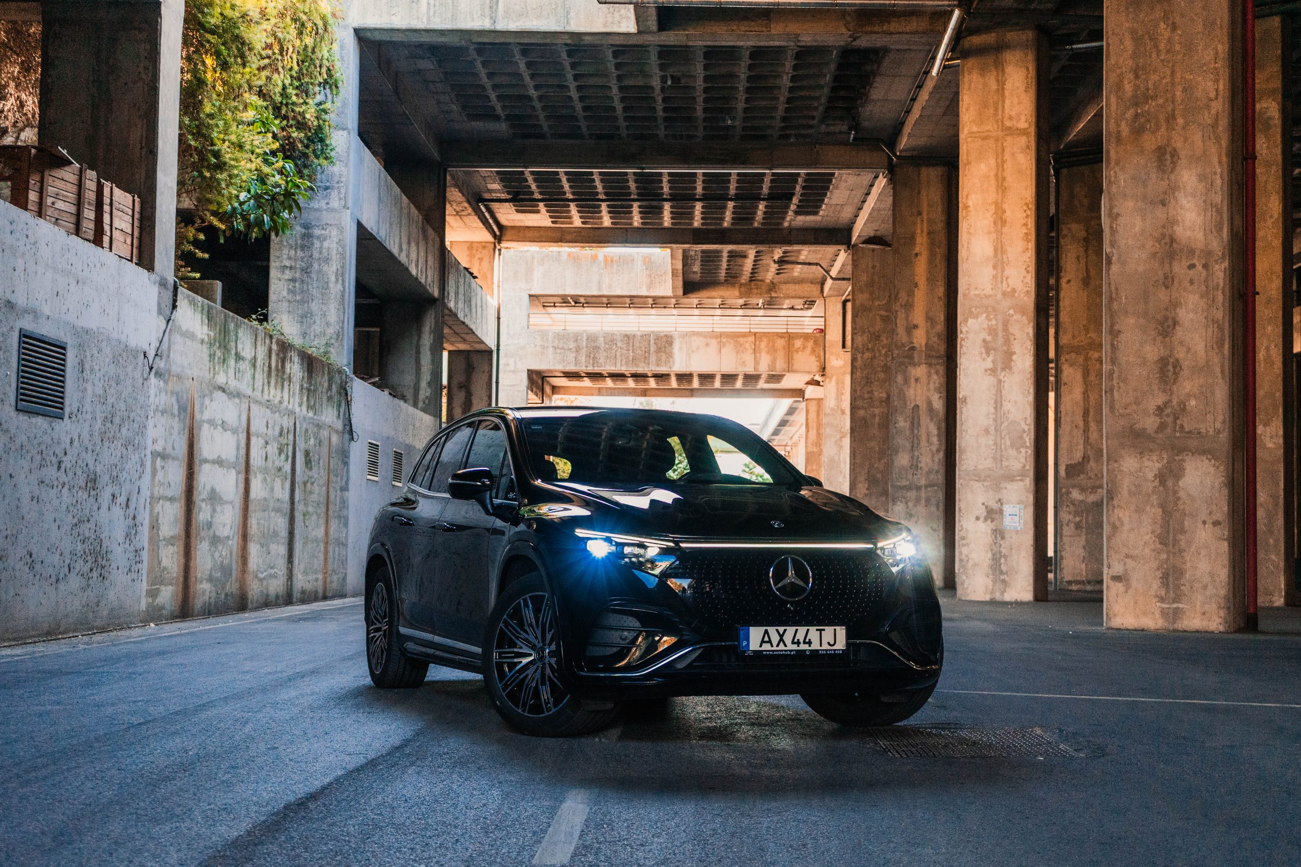 Mercedes EQS 450+ SUV