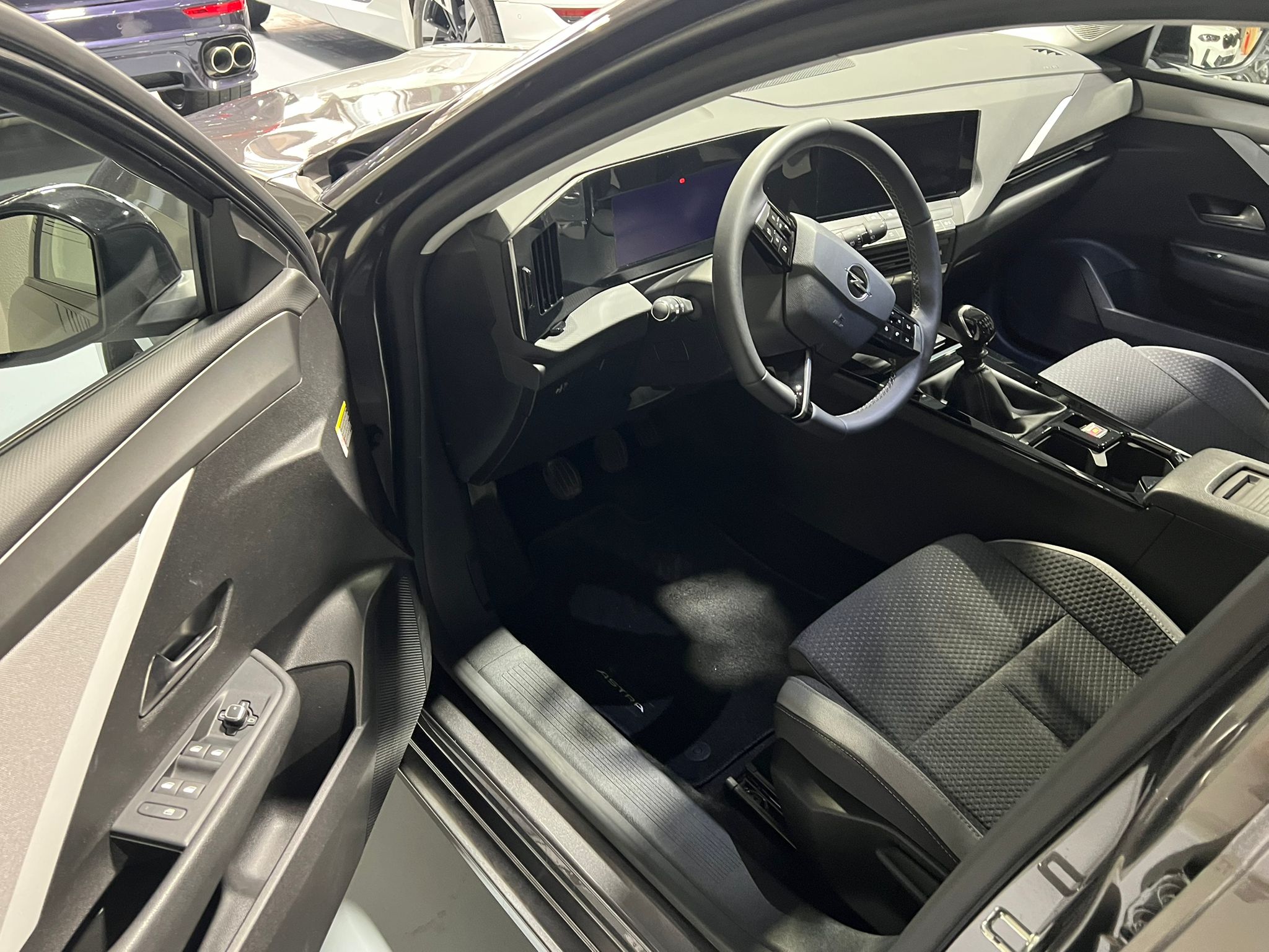 Opel Astra 1.2 T Edition (2024)