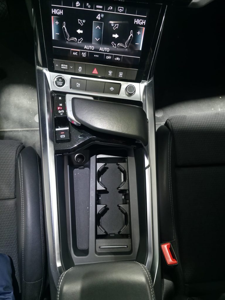 Audi e-Tron Sportback 55 quattro S line (2022)