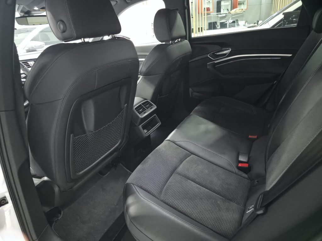 Audi e-Tron Sportback 55 quattro S line (2022)