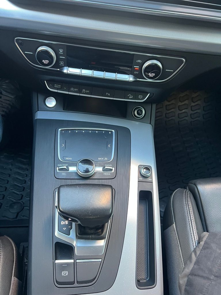 Audi Q5 2.0 TDI quattro Sport S-tronic