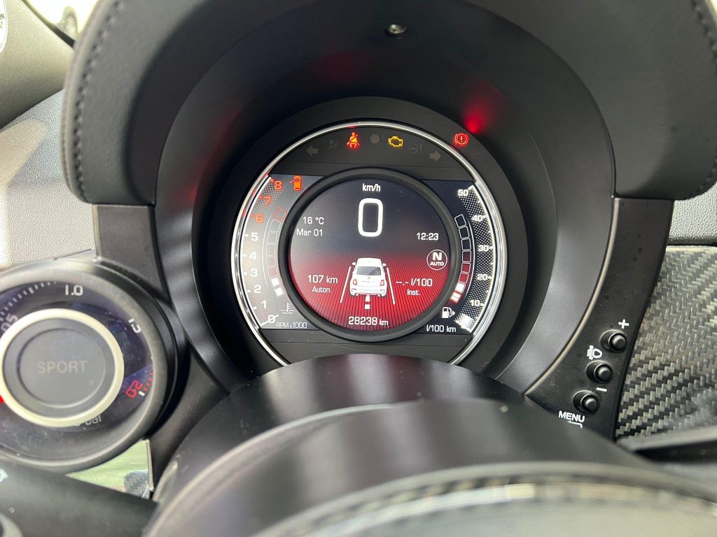 Abarth 695 1.4 T-Jet Rivale MTA