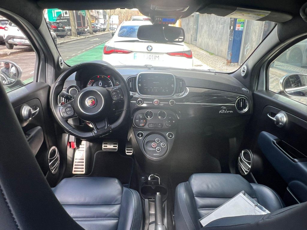 Abarth 695 1.4 T-Jet Rivale MTA