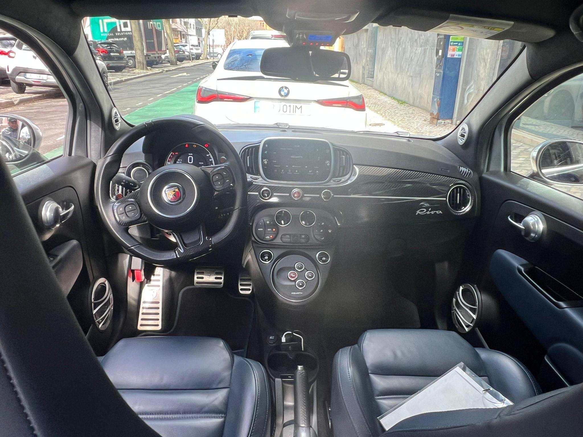 Abarth 695 1.4 T-Jet Rivale MTA