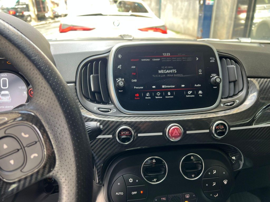 Abarth 695 1.4 T-Jet Rivale MTA