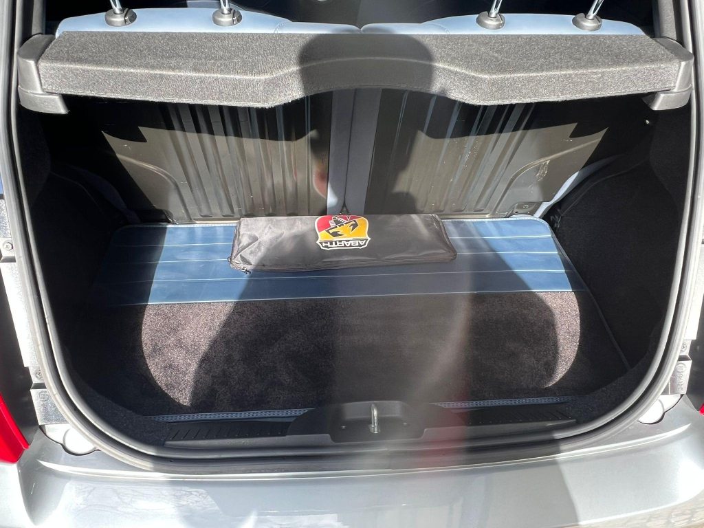 Abarth 695 1.4 T-Jet Rivale MTA