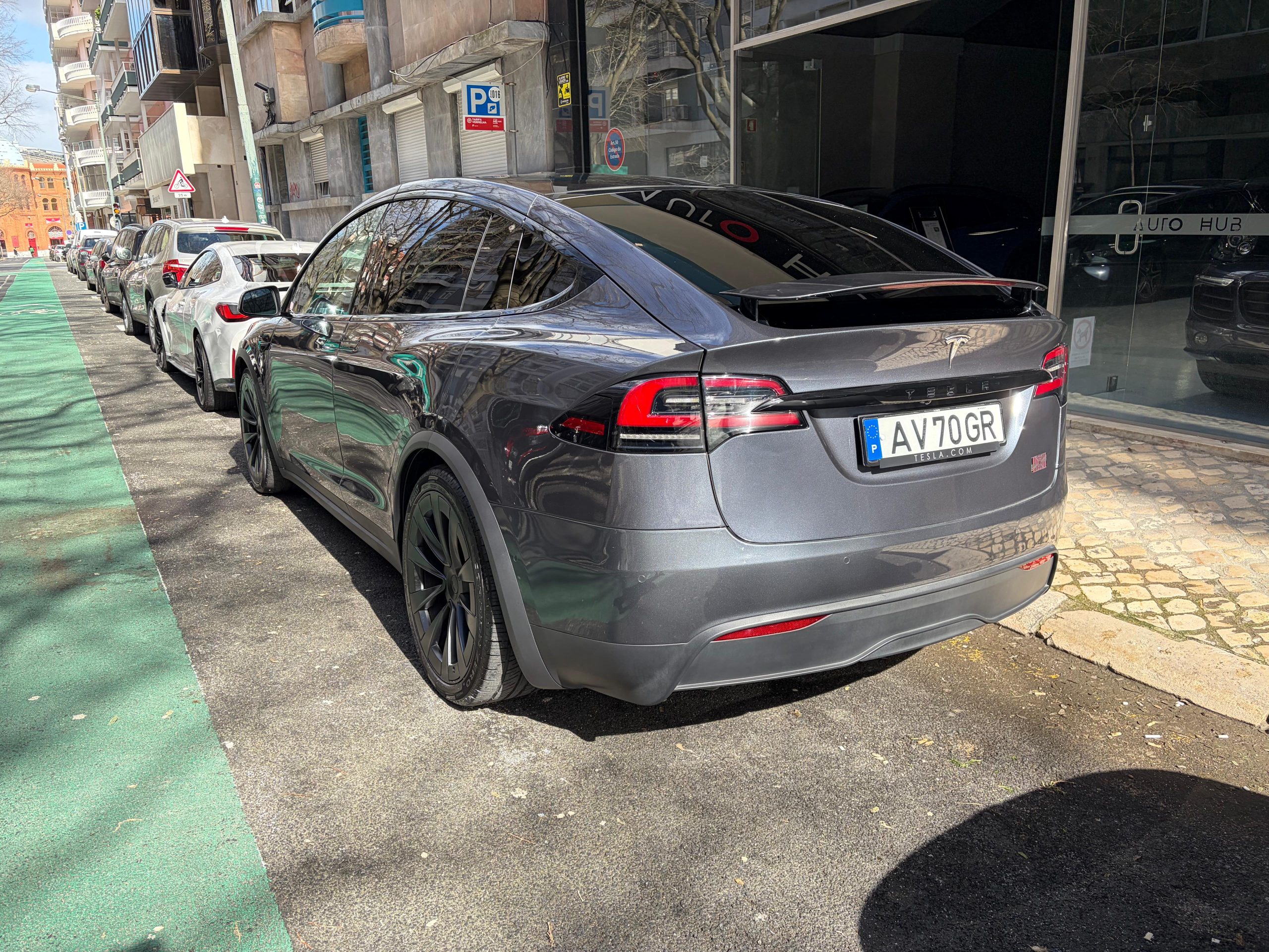 Tesla Model X Plaid