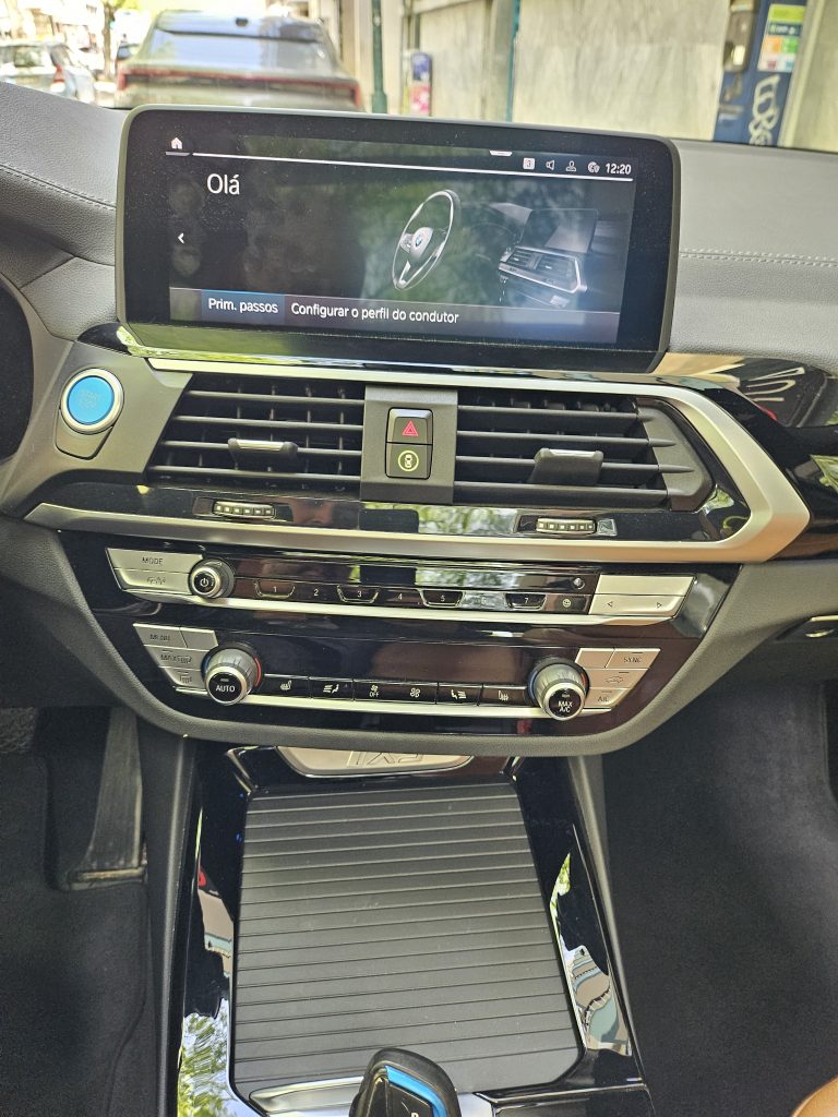 BMW IX3 Inspiring