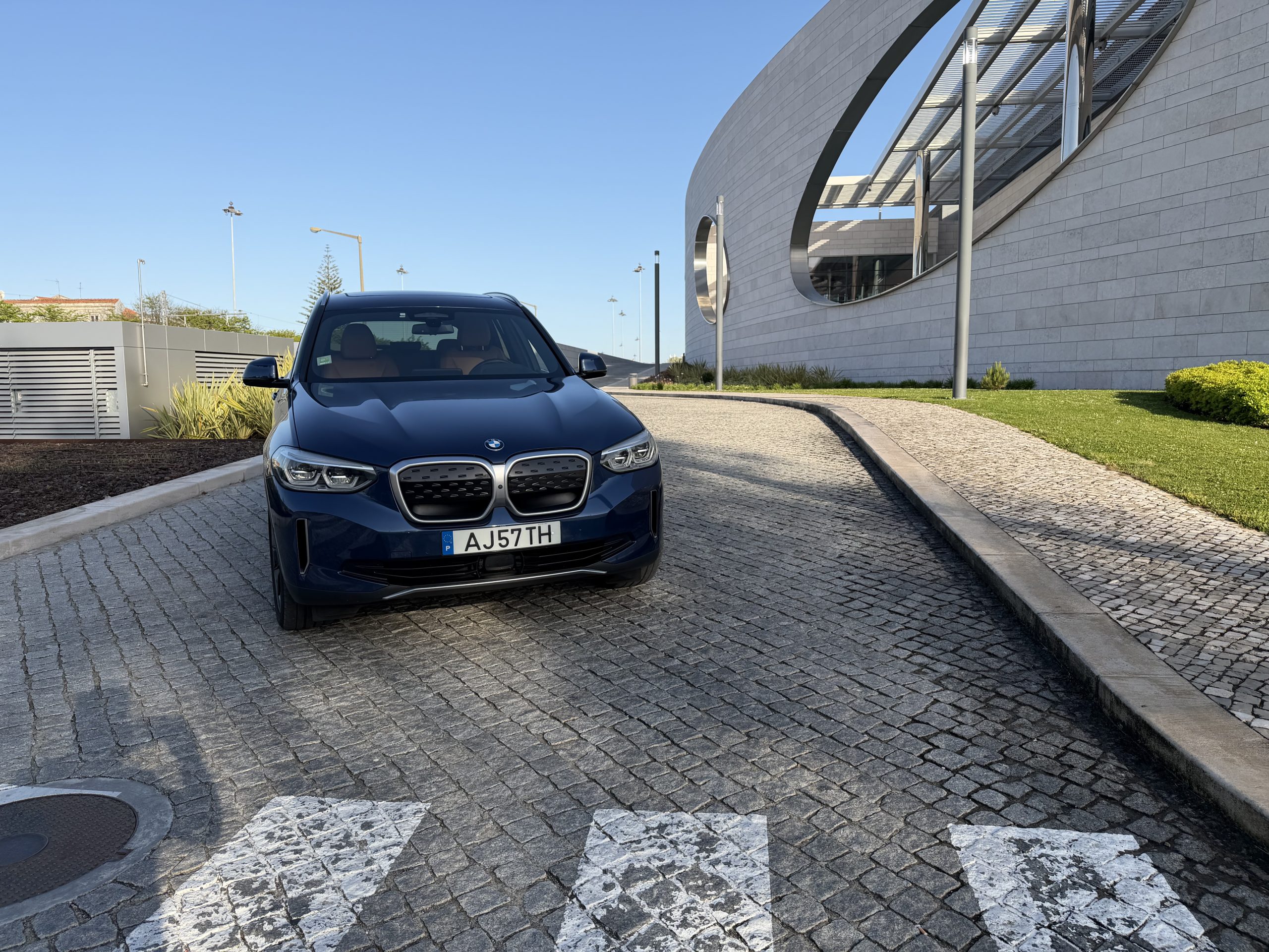 BMW IX3 Inspiring