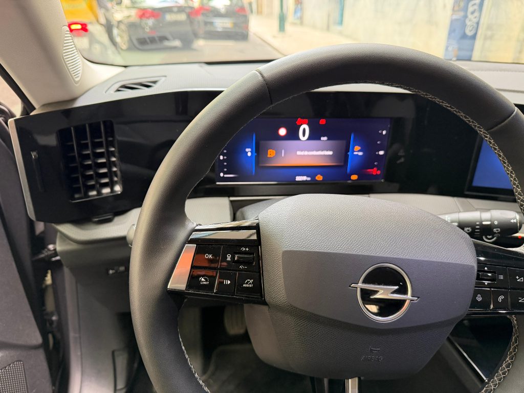 Opel Astra 1.2 T Edition (2024)