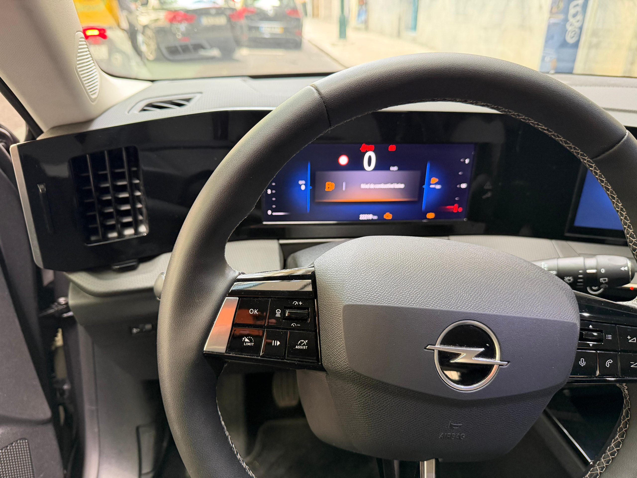 Opel Astra 1.2 T Edition (2024)