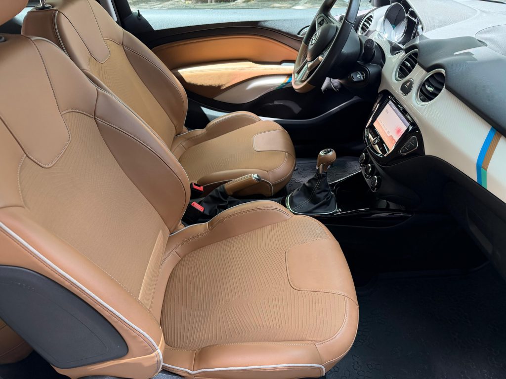 Opel Adam