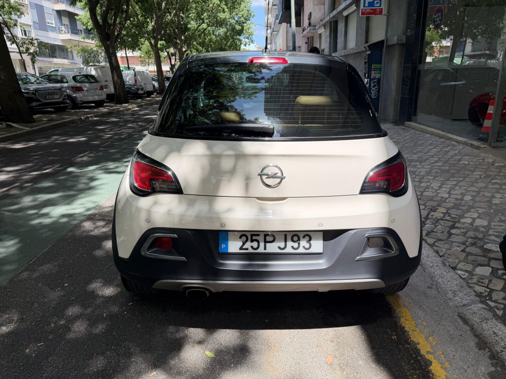Opel Adam