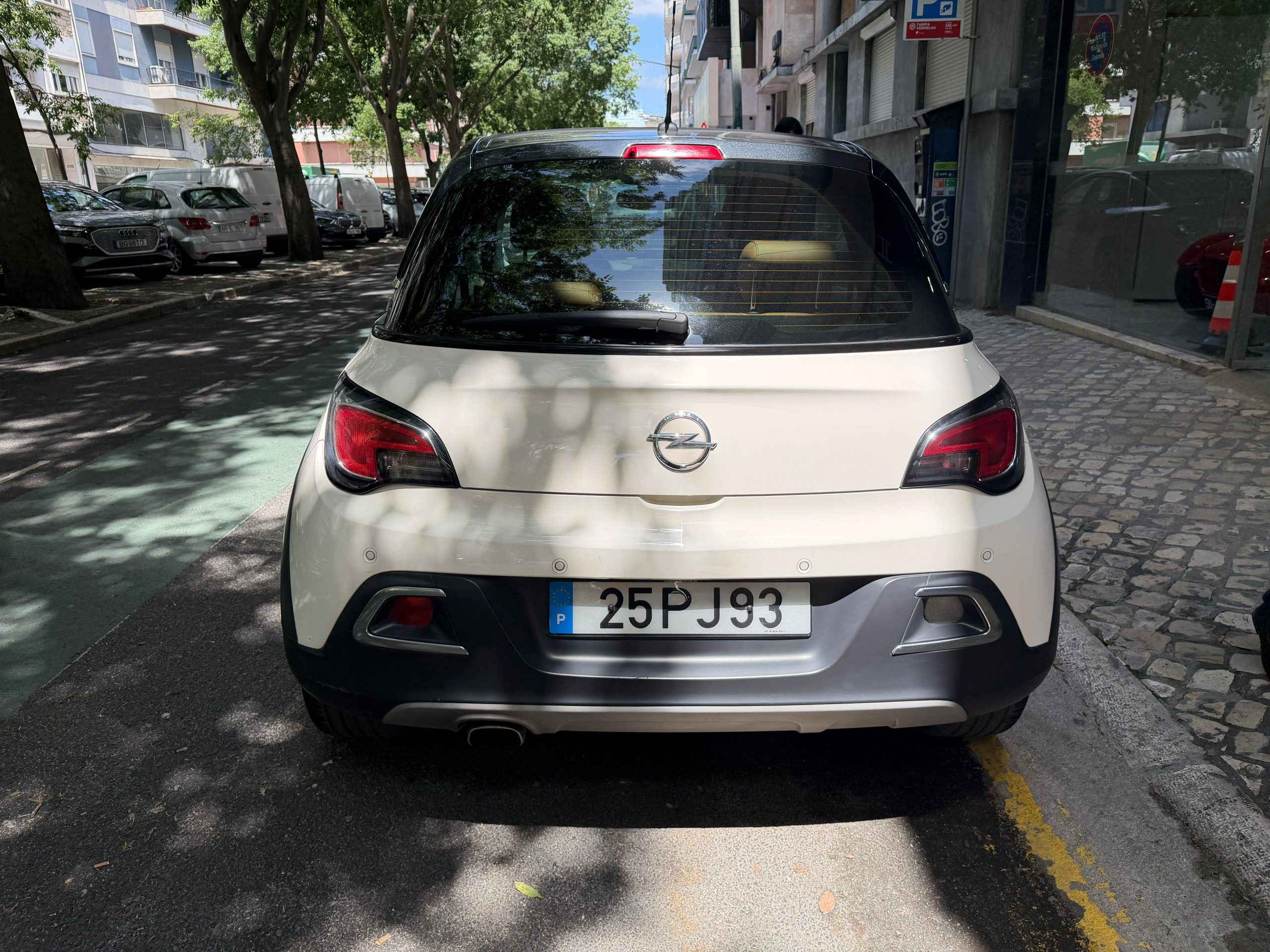Opel Adam