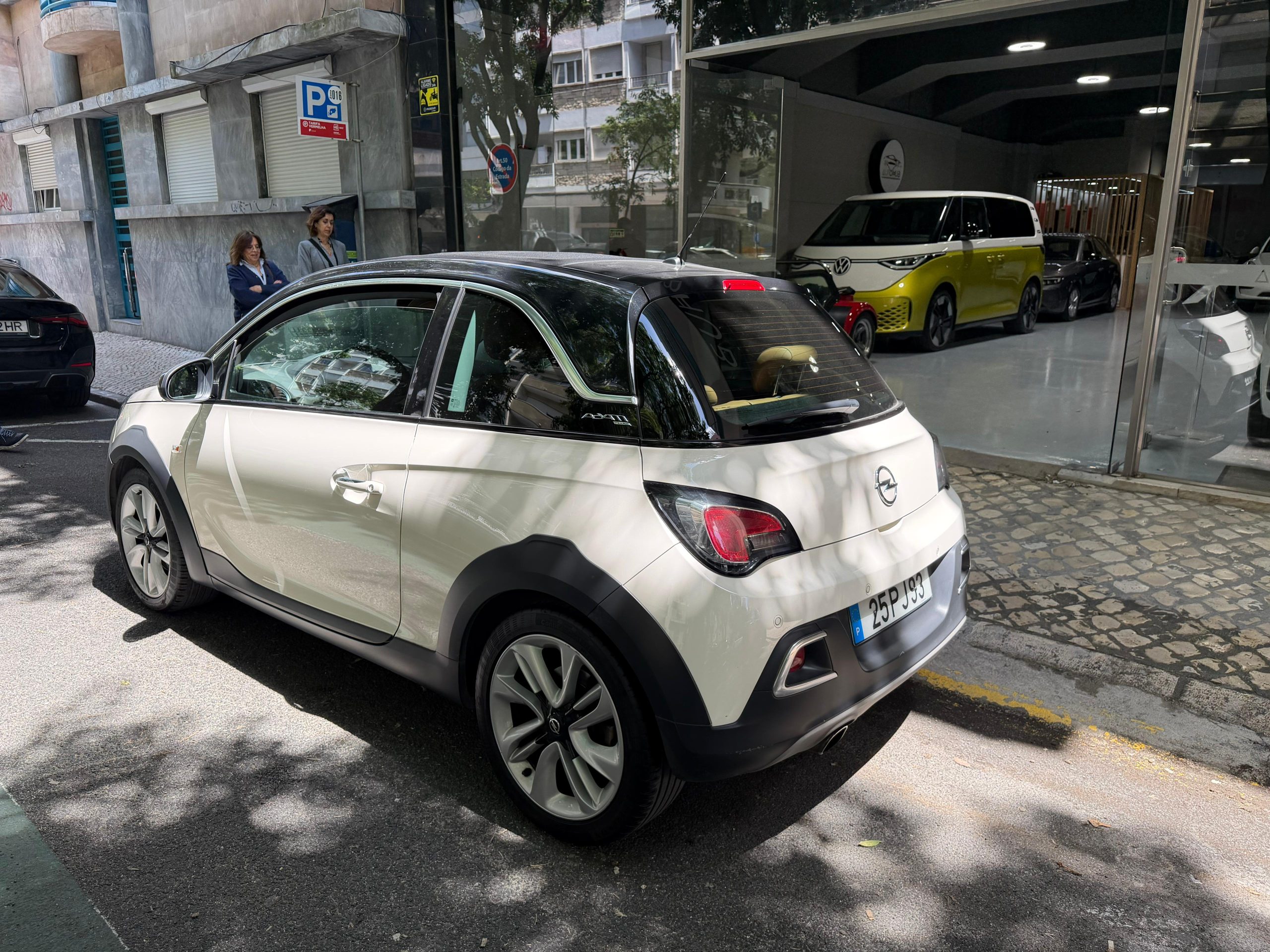 Opel Adam