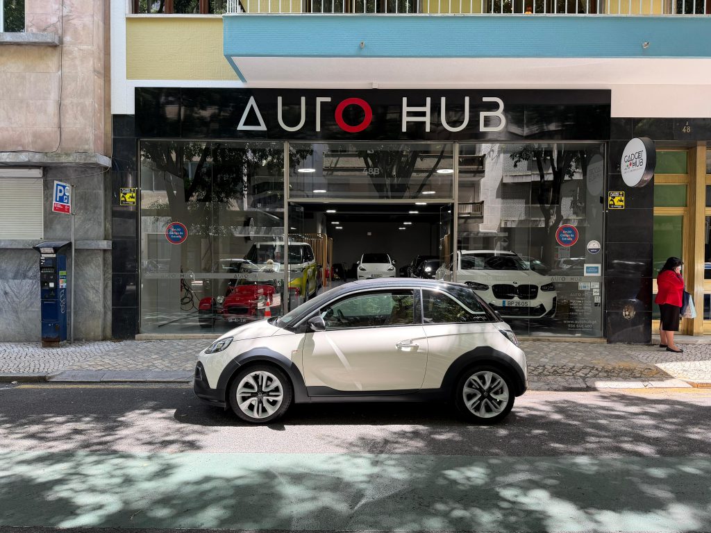 Opel Adam