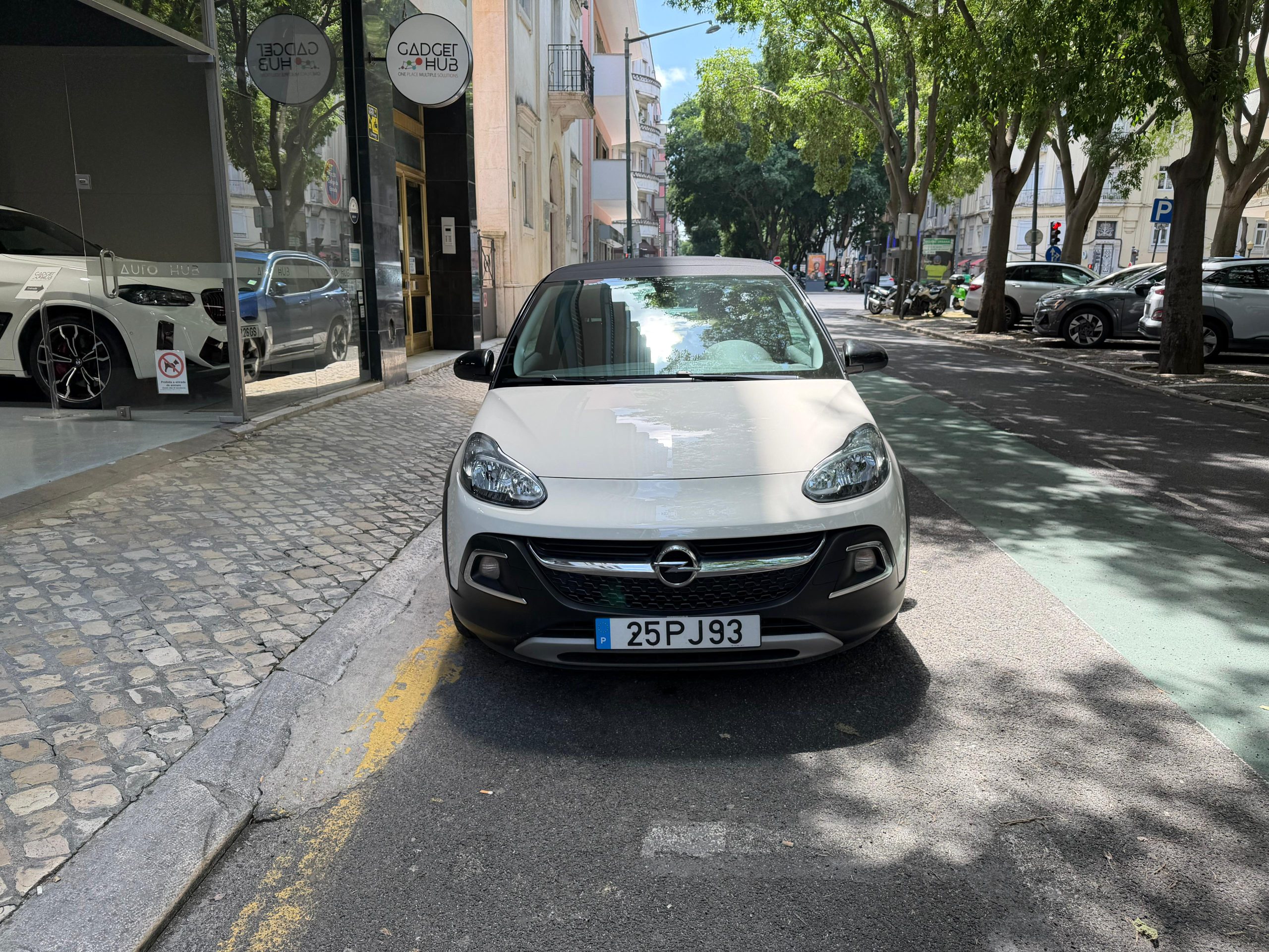Opel Adam