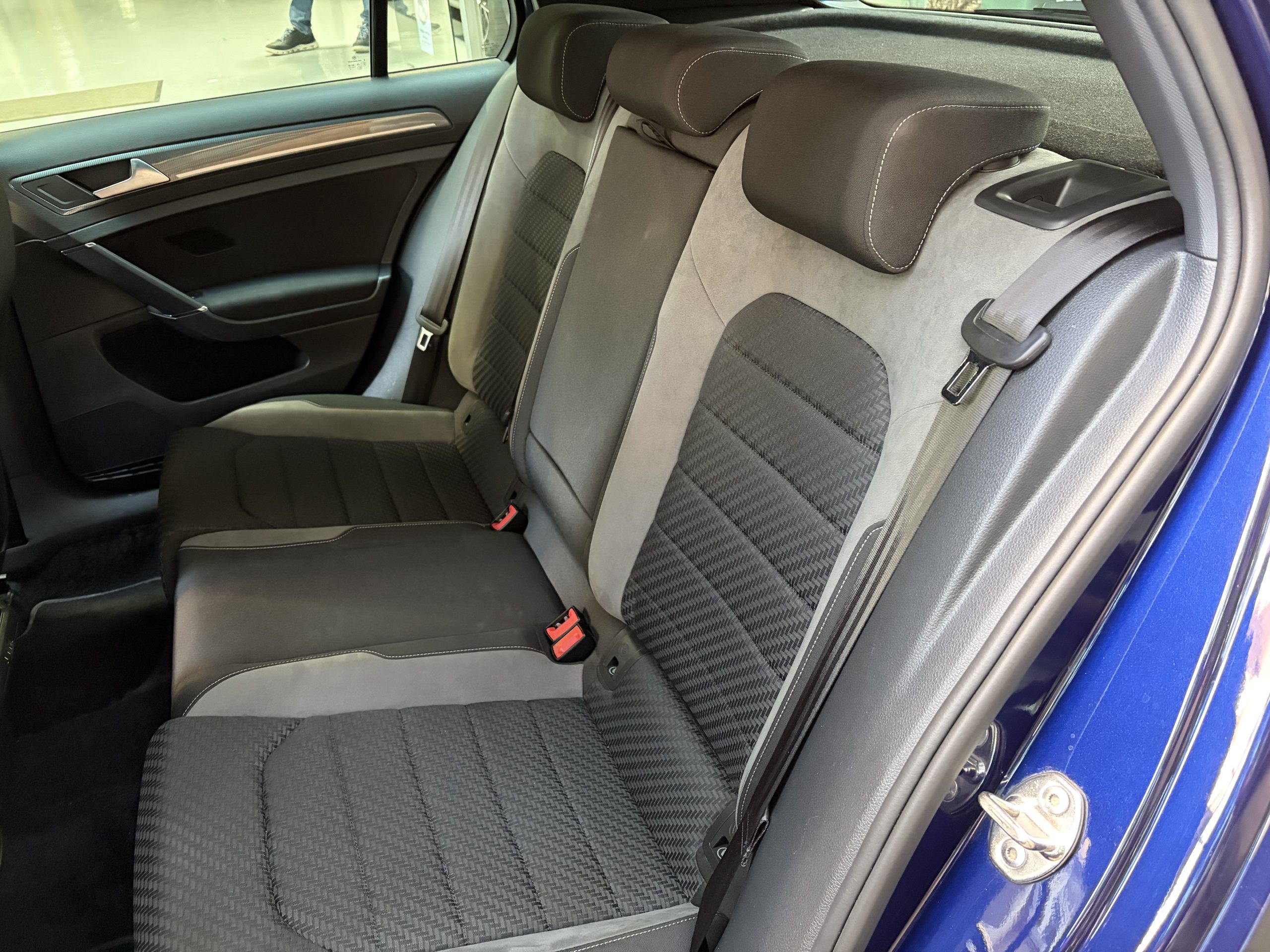 VW Golf 1.5 TSI R-Line DSG 2020
