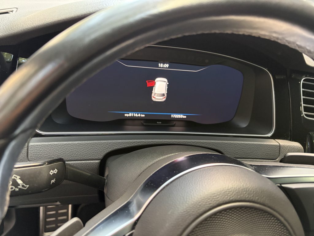 VW Golf 1.5 TSI R-Line DSG 2020