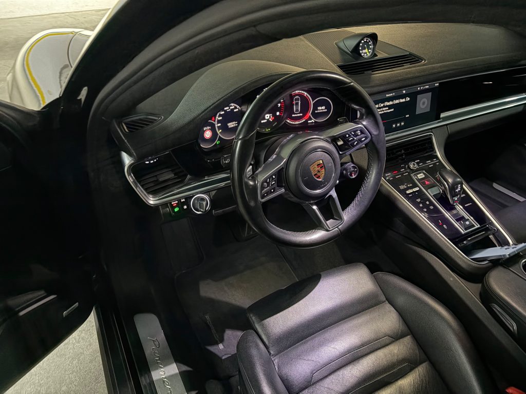 PORSCHE PANAMERA 4 E-HYBRID SPORT TURISMO 2017