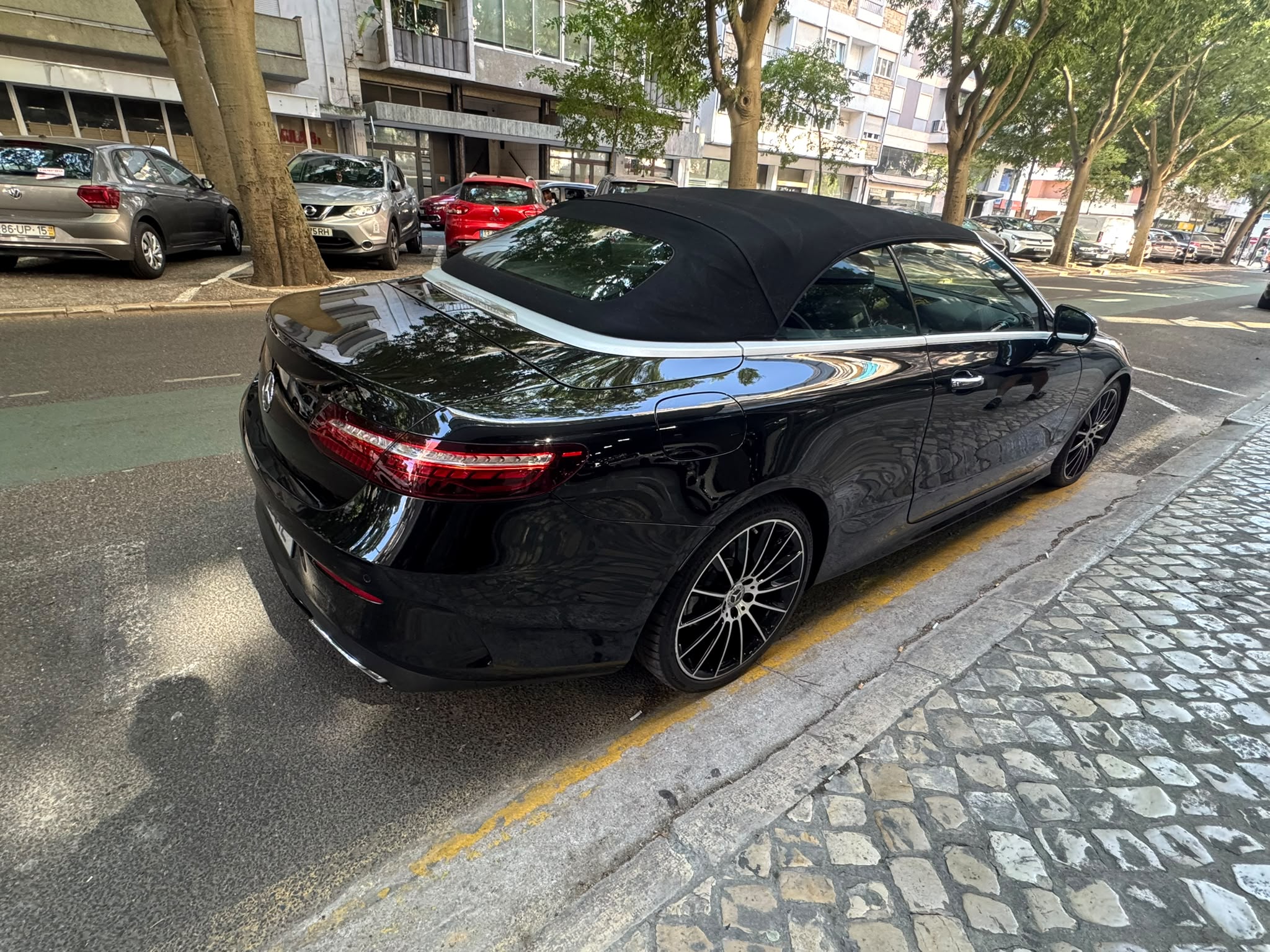 Mercedes-Benz E 220 Cabrio 2021