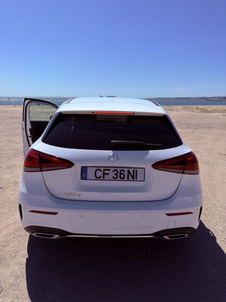 Mercedes-Benz A 250e AMG Line 2022