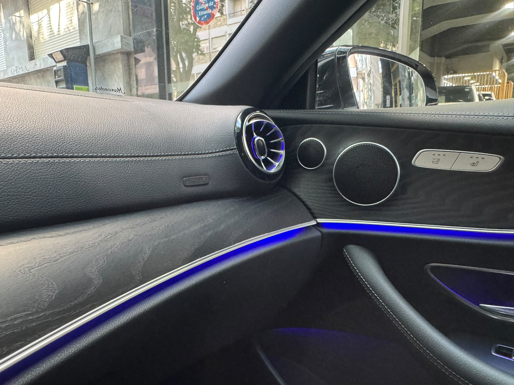 Mercedes-Benz E 220 Cabrio 2021