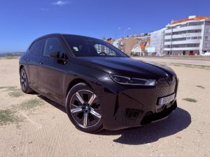 BMW IX 2024 xDrive 50 Pack Desportivo