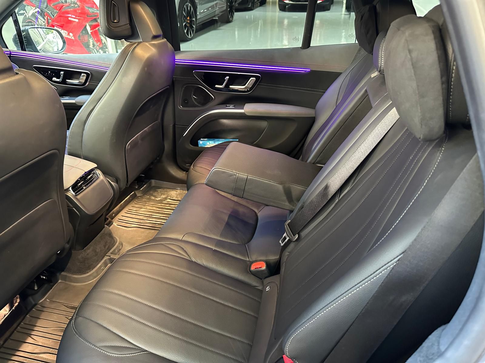 Mercedes EQS 450+ SUV 2023