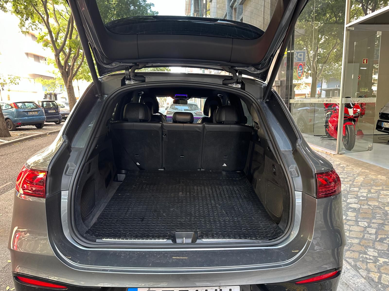 Mercedes EQS 450+ SUV 2023