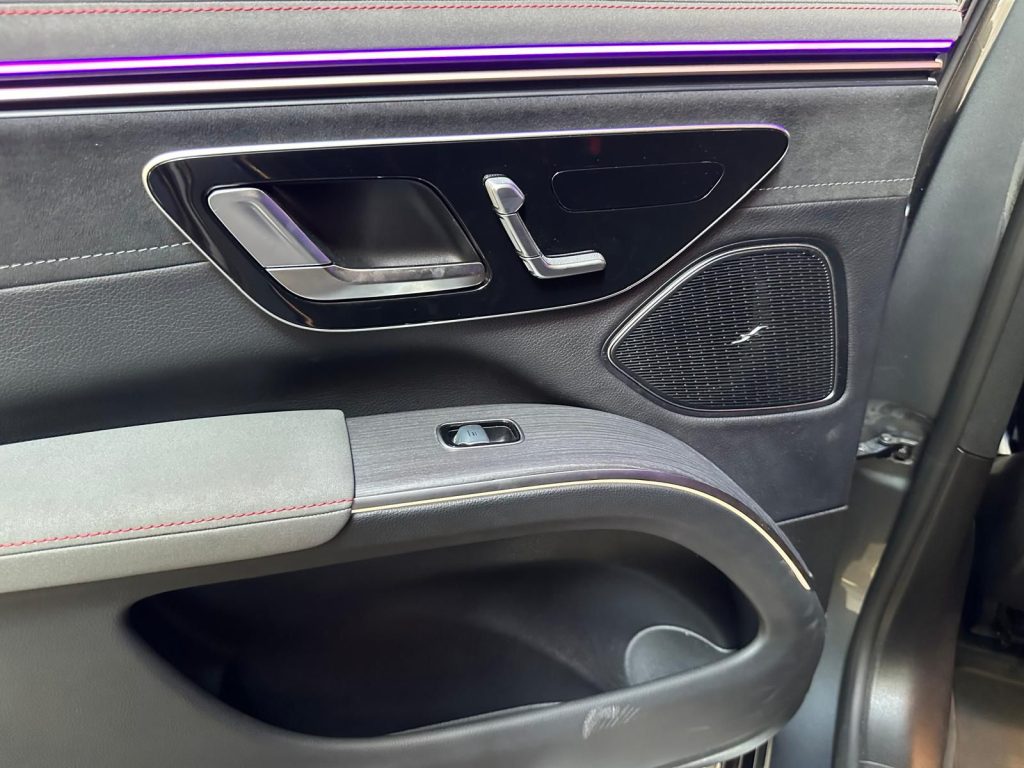 Mercedes EQS 450+ SUV 2023